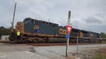 CSX 462 and 233 Running Light near CSX Yeoman Yard